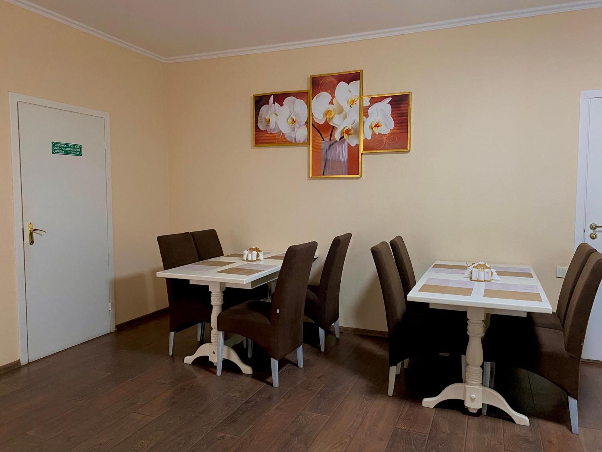Орхідея Hotel Romny Luaran gambar