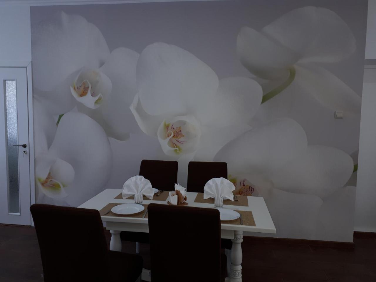 Орхідея Hotel Romny Luaran gambar